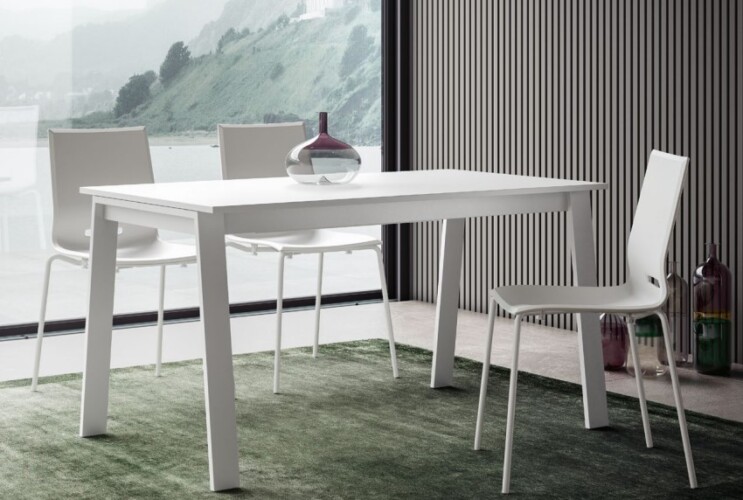 table tendance en métal